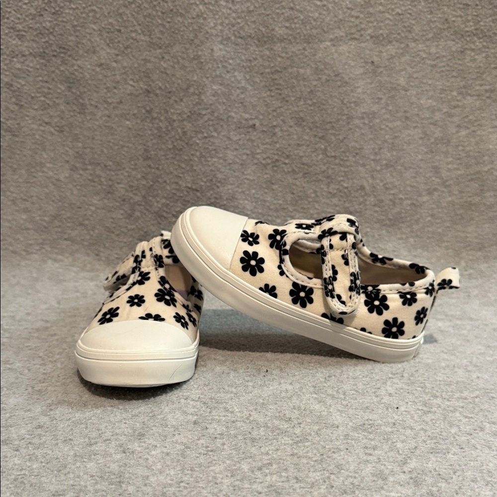 Old Navy Kids Mary Jane Sneakers- Black Floral on White